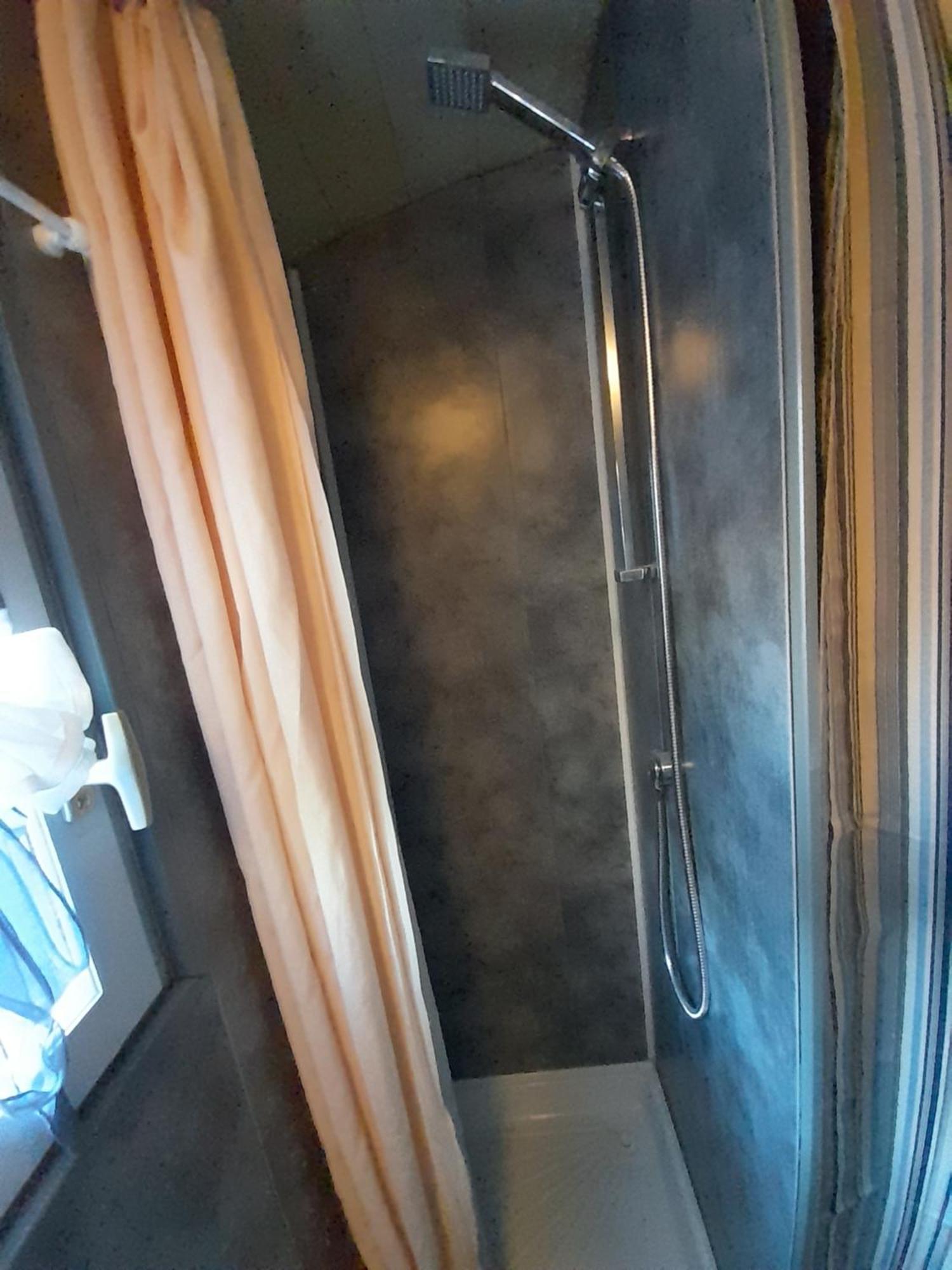 Location Type Gite, Chambre D'Hote, Meuble De Tourisme Dans Joli Petit Chalet Typique Et Ou Jolie Roulotte Type Boheme Waldighoffen Exteriör bild